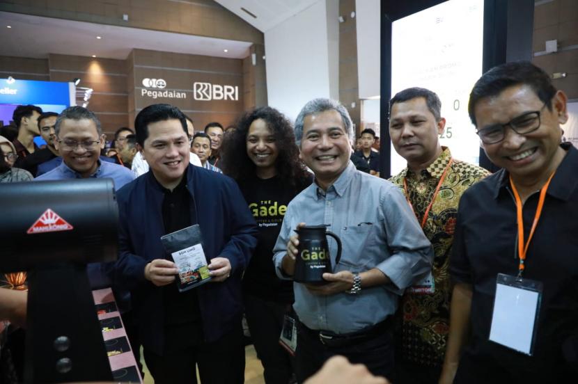 Mandie Soengkono menjuarai Indonesia Cup Testers Championship yang dihelat di JIExpo Kemayoran pada kegiatan BRI & Pegadaian Indonesia Coffee Festival (ICF) 2023 awal Juni silam. Acara ini merupakan kerja sama antara Specialty Coffee Association of Indonesia (SCAI) dan PMO Kopi Nusantara, platform multi-stakeholders partnership industri kopi di Indonesia yang diinisiasi oleh Menteri BUMN Erick Thohir. 