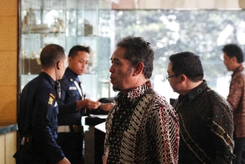 Mantan Direktur Operasional I PT Adhi Karya Teuku Bagus Mohammad Noor memenuhi panggilan pemeriksaan di Gedung KPK, Jakarta, Jumat (19/7). 