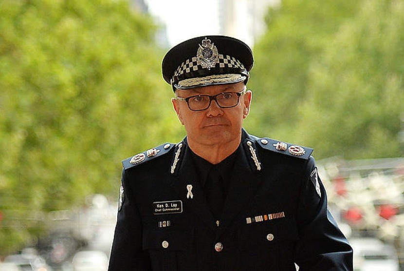 Mantan Kepala Kepolisian Victoria Ken Lay.