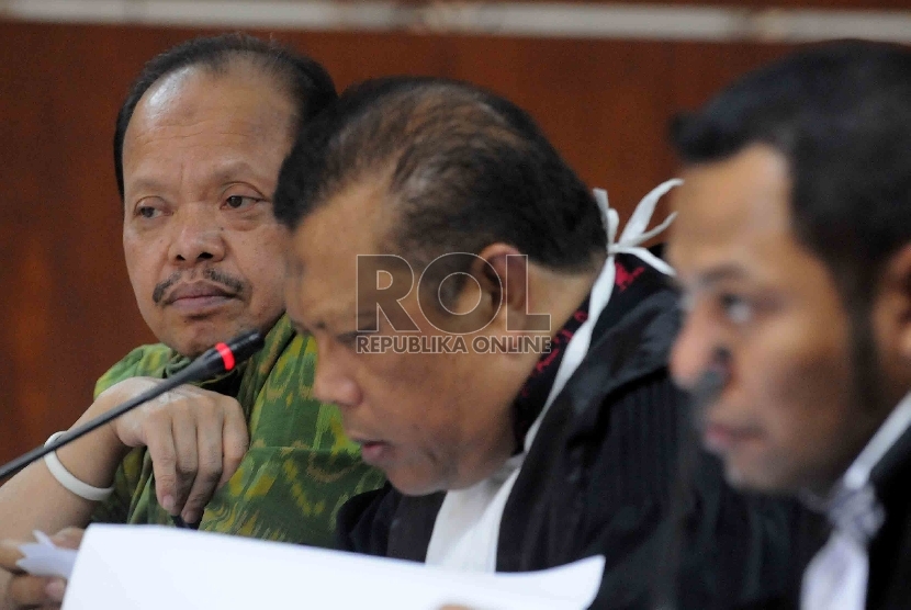 Mantan Ketua Komisi VII DPR Sutan Bhatoegana menjalani sidang lanjutan dengan agenda mendengarkan keterangan saksi di Pengadilan Tindak Pidana Korupsi, Jakarta, Kamis (21/5). 