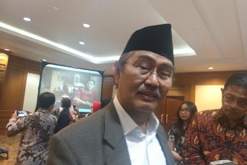 Ketua Umum Ikatan Cendekiawan Muslim se-Indonesia (ICMI) Jimly Asshiddiqie
