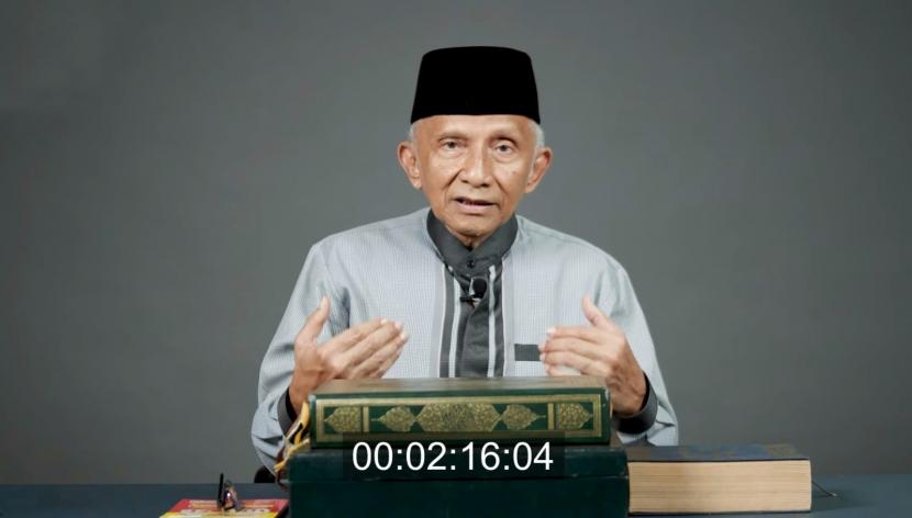 Mantan Ketua Umum PP Muhammadiyah, Amien Rais, mengingatkan pentingnya Muhammadiyah independen 