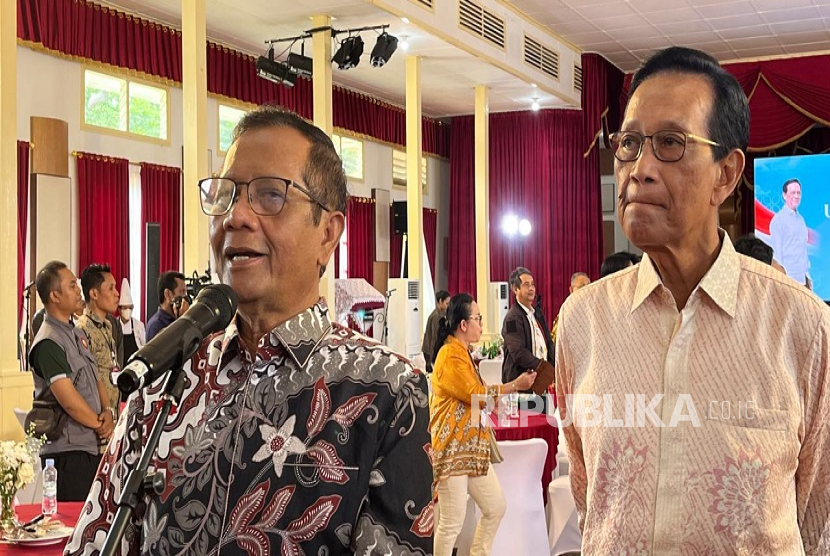 Saat Sultan HB X Minta Mahfud MD Jadi Penasihat Keraton Yogyakarta