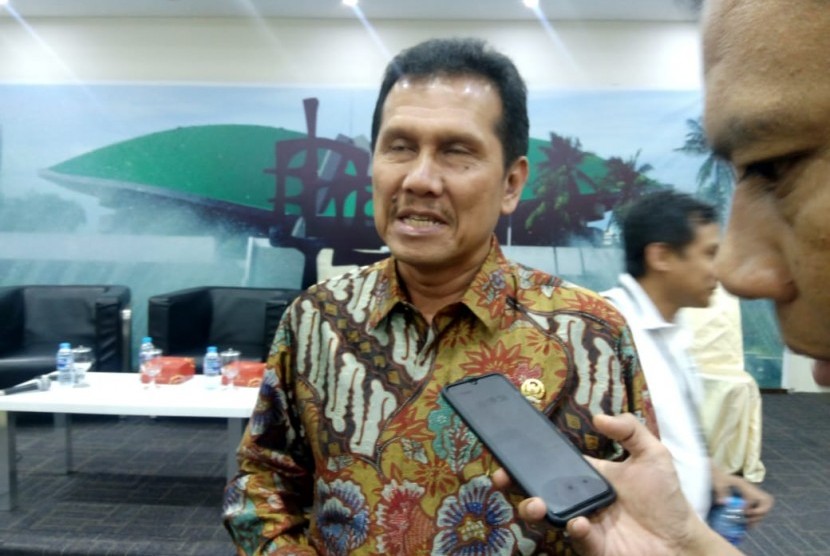 Mantan Menteri Pemberdayaan Aparatur Negara dan Reformasi Birokrasi Indonesia (MenPAN-RB) Asman Abnur. Perolehan suara eks Menpan RB Asman Abnur anjlok di Pileg Kepri.