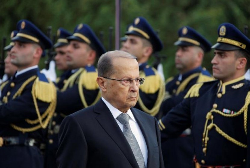 Mantan panglima angkatan darat Michel Aoun dilantik sebagai Presiden ke-13 Lebanon pada Senin (31/10) waktu setempat. 
