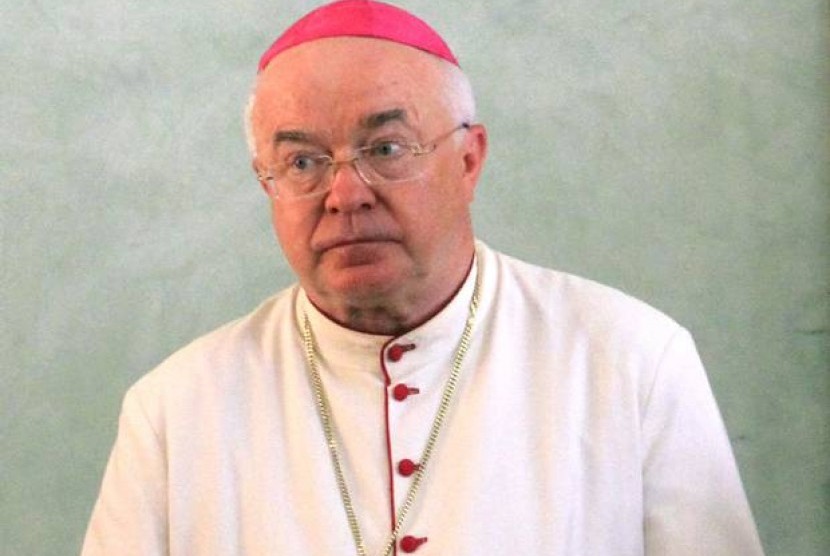 Mantan uskup agung Vatikan Jozef Wesolowski yang diduga melakukan pelecehan seksual pada anak laki-laki di Republik Dominika.