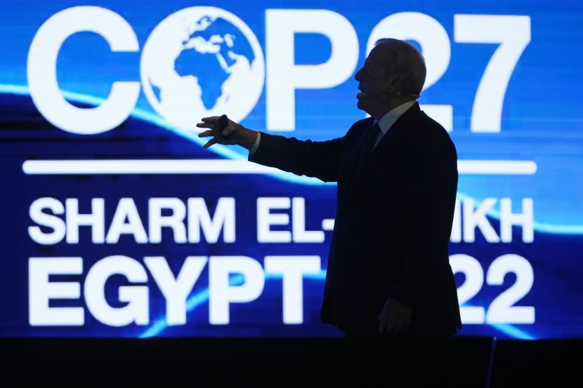 United Nations Climate Change Conference (COP27) yang digelar di Sharm el-Sheikh, Mesir, telah menyetujui tentang pembentukan mekanisme pendanaan untuk memberi kompensasi “kerugian dan kerusakan” kepada negara-negara rentan yang terdampak perubahan iklim. 