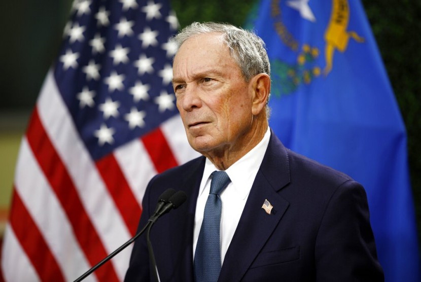 Michael Bloomberg maju sebagai calon presiden menantang Donald Trump.