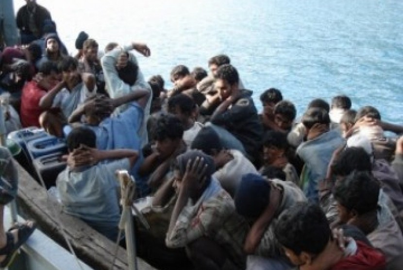 Kapal pengungsi yang cari suaka (ilustrasi)