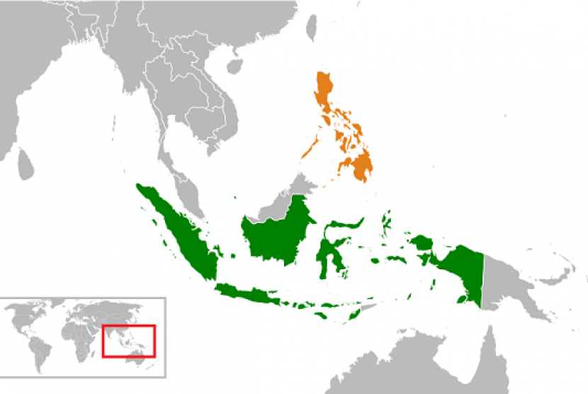 Map of Indonesia (green) and the Philippines (orange)