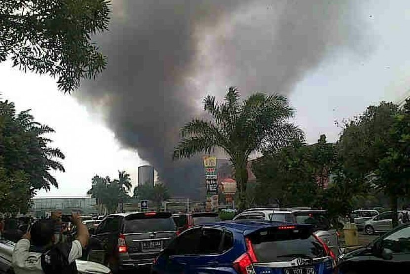 margo City Depok Kebakaran