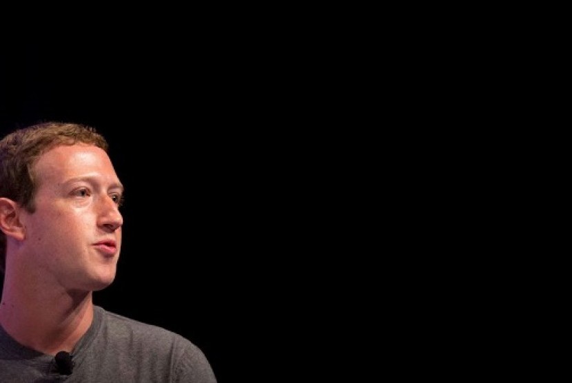 Pendiri Facebook Mark Zuckerberg ambil bagian dalam turnamen seni bela diri jiu-jitsu pertamanya, dan berhasil pulang dengan membawa medali emas dan perak, yang dia unggah di sosial medianya.