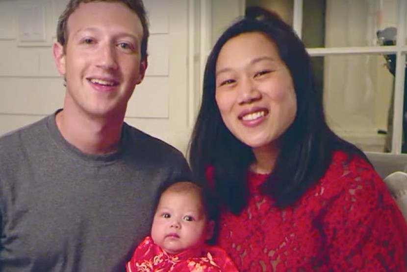 Mark Zuckerberg bersama istri dan anak mereka dalam video di laman resmi Faceboonya