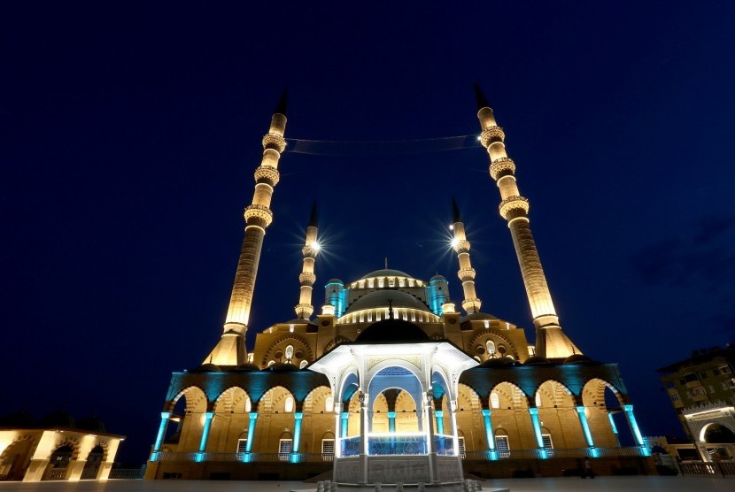 Masjid Abdulhamid Han Turki