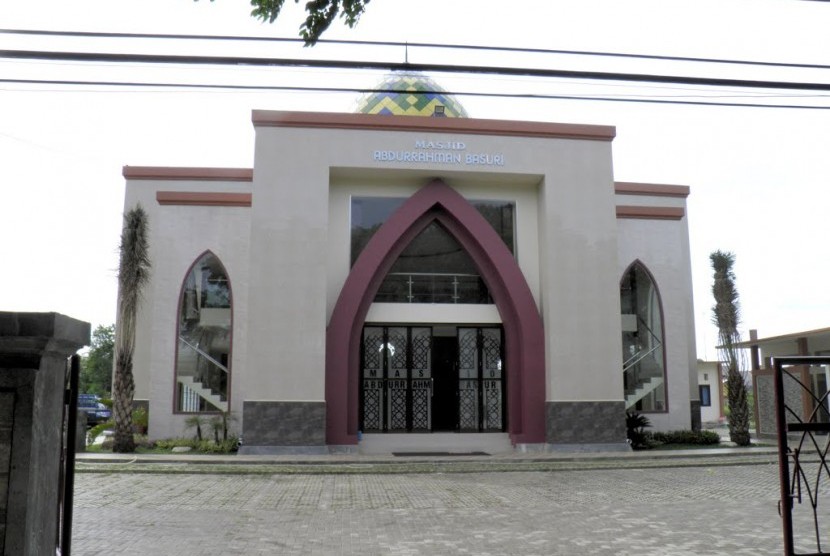 Masjid Abdurrahman Basuri, Indramayu, Jawa Barat