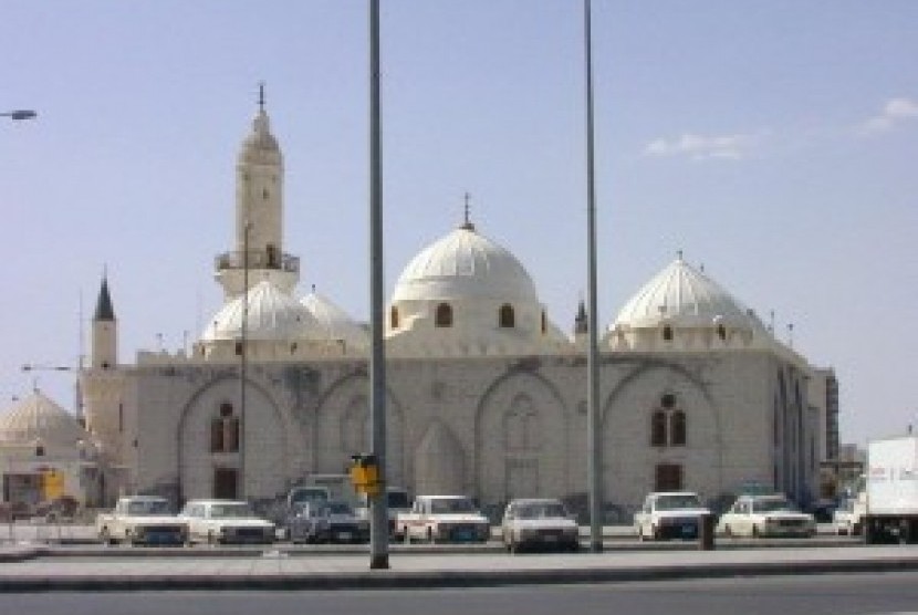 Masjid Abu Bakar, Madinah.