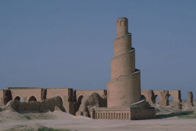  Masjid Agung Samarra, Irak.
