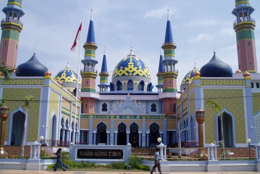 Masjid Agung Tuban, Jawa Timur.