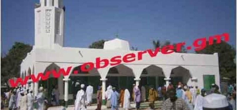 Masjid Akbar Jan di Gunjur, Gambia.