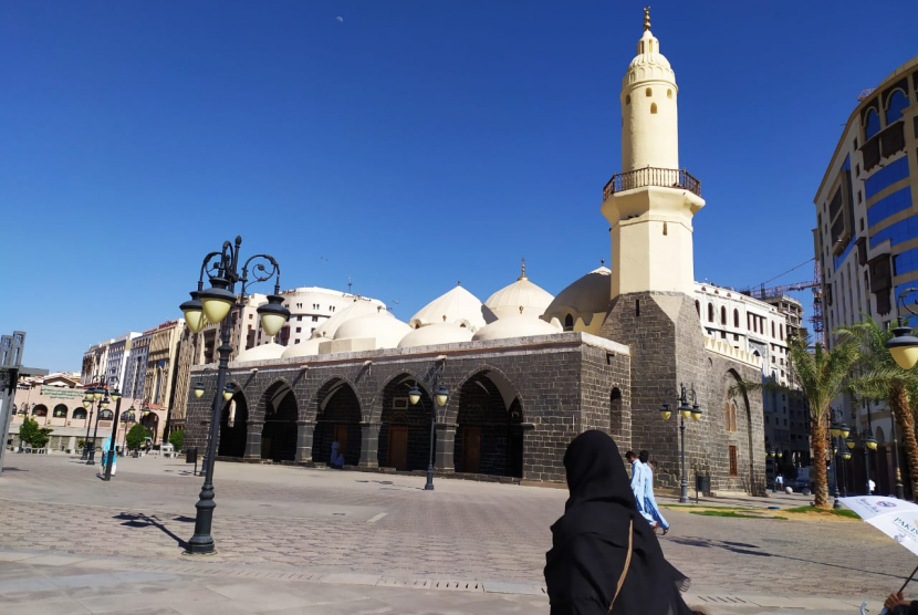 Masjid al Ghamamah (Republika/Syahruddin El-Fikri). Renovasi situs terkait Nabi Muhammad SAW di Madinah upaya lestarikan sejarah