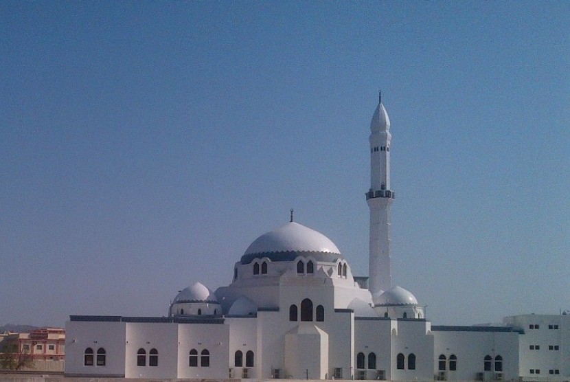 Masjid al-Jum'ah di Madinah, Arab Saudi.