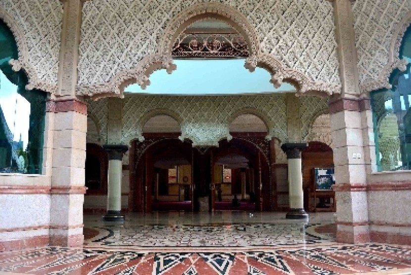 Masjid Al Kautsar Polda Metro Jaya, Jakarta.