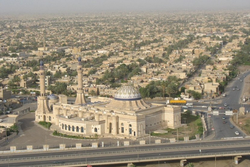 Tokoh Irak Apresiasi Peran Cendekiawan Islam. Foto: Masjid Al-Nida di pusat Kota Baghdad, Irak.