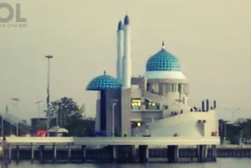 Masjid Amirul Mukminim, Makassar