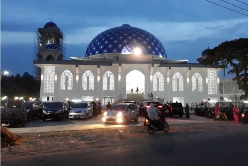 Masjid At-Taqarrub 