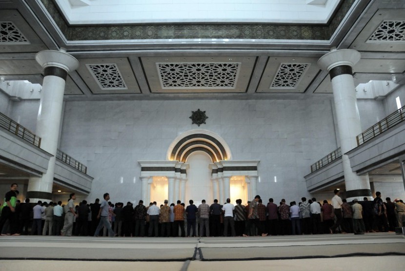 Masjid Baitul Ihsan, Bank Indonesia, Jakarta.