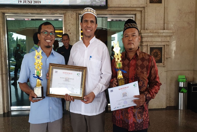 Masjid Baiturahman Ancol berhasil meraih juara 1 sebagai Masjid Terbaik yang berada di lingkungan BUMD Provinsi DKI Jakarta. Penghargaan diberikan di Gedung Balai Sudirman, Jakarta pada 19 Juni 2019. Masjid Baiturahman Ancol merupakan masjid terbesar di kawasan Ancol Taman Impian, yang terletak di sisi selatan dekat dengan Sea World Ancol ataupun sentral parkir Gondola. 