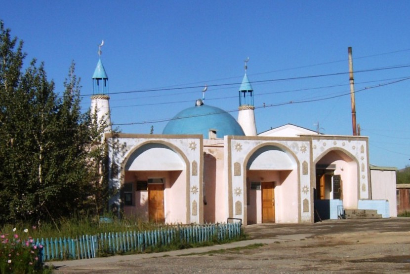 Ghazan Khan: Pembaru Muslim dari Mongol. Masjid Bayan Olgii Mongolia