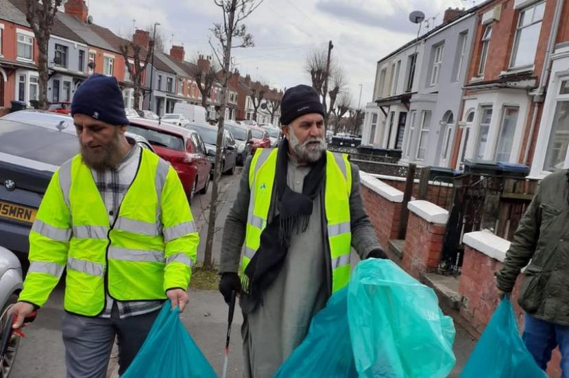 Masjid Coventry Luncurkan Kampanye Pembersihan Sampah di Jalanan
