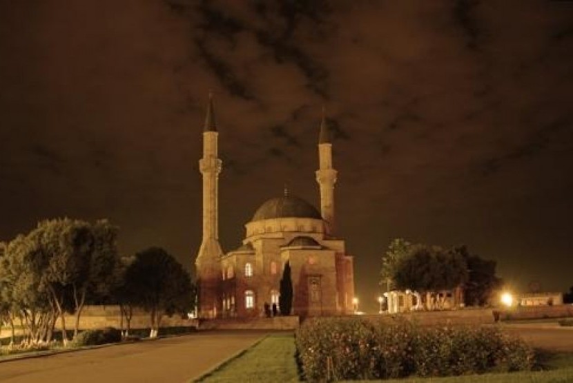 Masjid di Azerbaijan