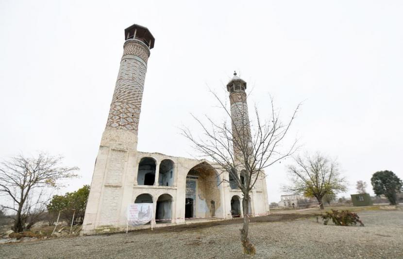 Masjid di Azerbaijan (ilustrasi)