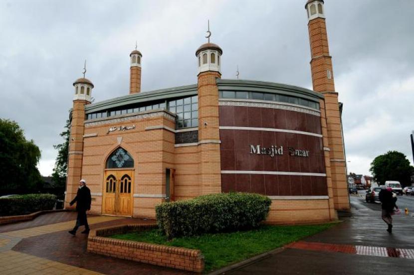 Masjid di Wiltshire, Inggris. Ilustrasi. Inggris Pecat Imam karena Unggahan Soal Film Putri Nabi SAW