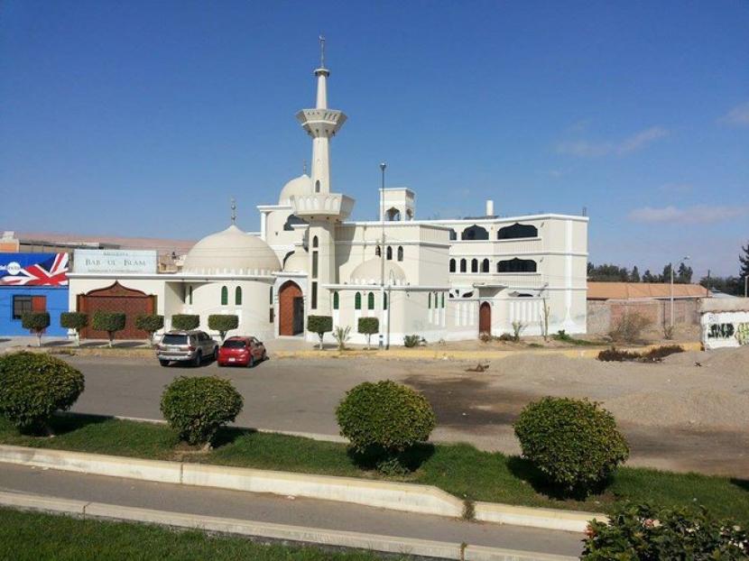 Masjid di Peru