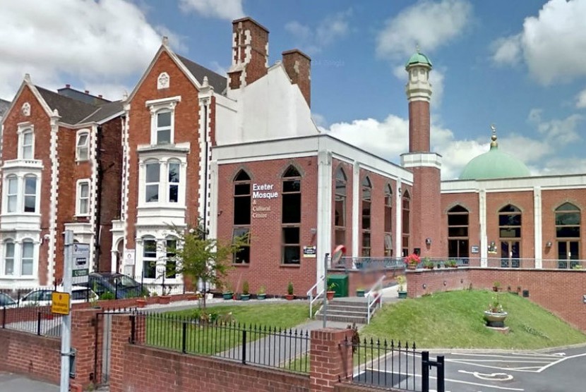 Dewan Muslim Inggris Imbau Jamaah Tetap di Rumah Masjid Exeter di Devon, Inggris.(The Telegraph)