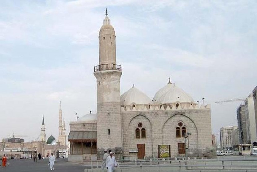 Masjid Ghamamah di Madinah, Arab Saudi.