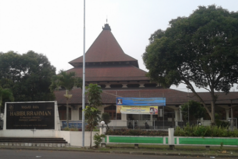 Masjid Habiburrahman, Bandung, Jaw Barat.