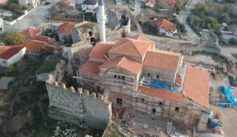 Masjid Hagia Sophia yang bekas gereja di  Ainos