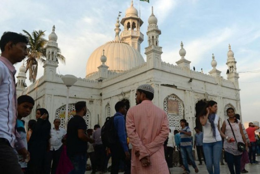 Masjid Haji Ali di Mumbai