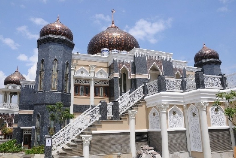 Masjid Harakatul Jannah.