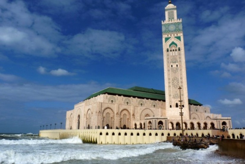 Hasil gambar untuk Hassan II Mosque, Maroko