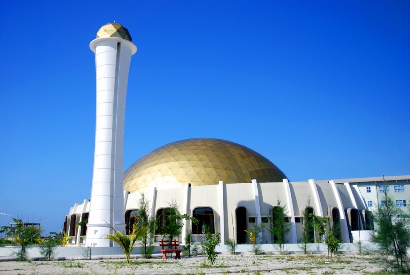  Masjid Hulhulemale