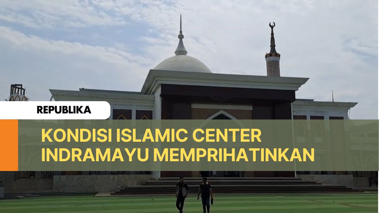Warga Cemaskan Kondisi Bangunan Masjid Islamic Center Indramayu