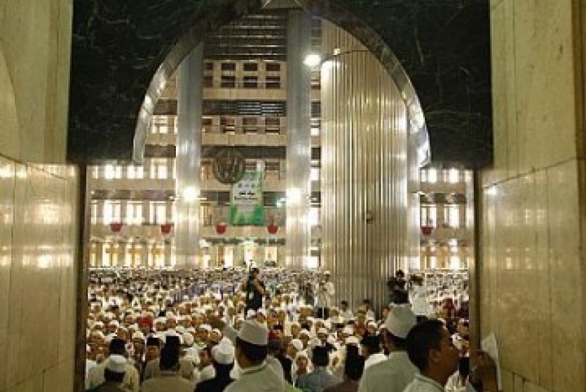 Masjid Istiqlal (Ilustrasi)