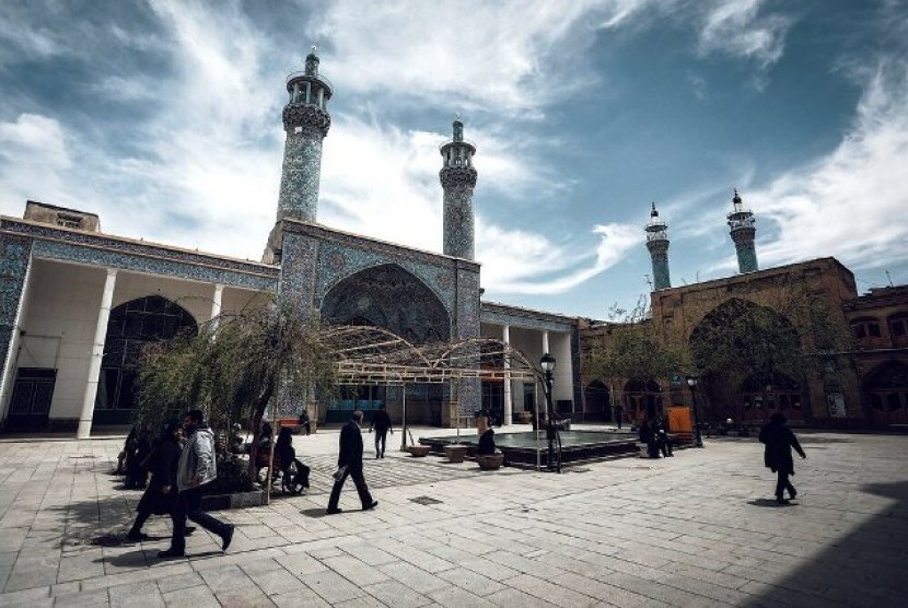Masjid Jameh Hamedan di Iran