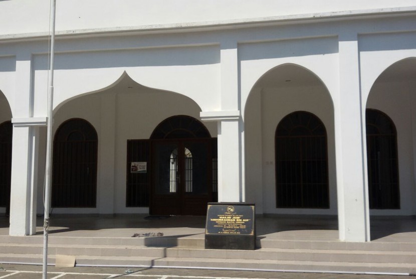 Masjid Jami Abdurrahman bin Auf di Jimbaran, Kabupaten Badung, Bali