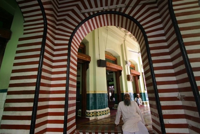 Masjid Jamiul Alfar Kolombo, Sri Langka.